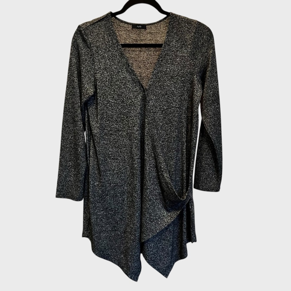 Ruti long sleeved tunic with Assymetrical hem and V neck
